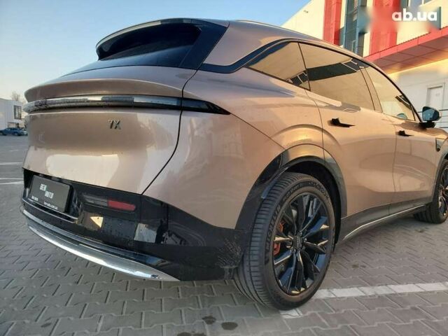 Zeekr 7X, объемом двигателя 0 л и пробегом 1 тыс. км за 43800 $, фото 9 на Automoto.ua
