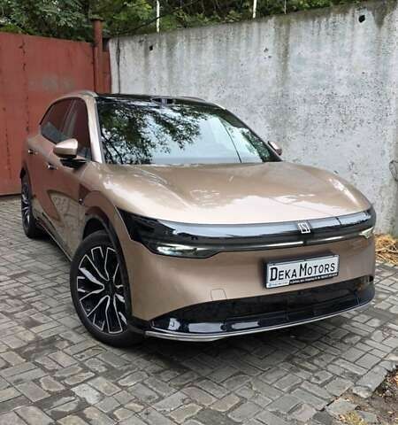 Zeekr 7X, объемом двигателя 0 л и пробегом 8 тыс. км за 38890 $, фото 7 на Automoto.ua