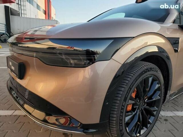 Zeekr 7X, объемом двигателя 0 л и пробегом 1 тыс. км за 43800 $, фото 3 на Automoto.ua
