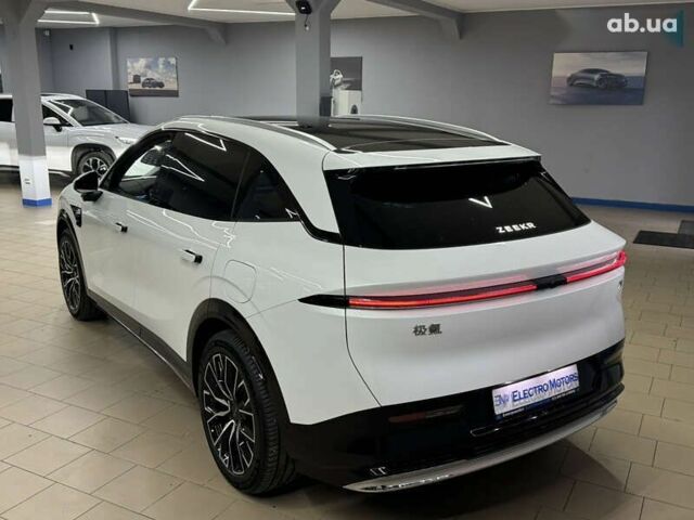 Zeekr 7X, объемом двигателя 0 л и пробегом 1 тыс. км за 42499 $, фото 22 на Automoto.ua