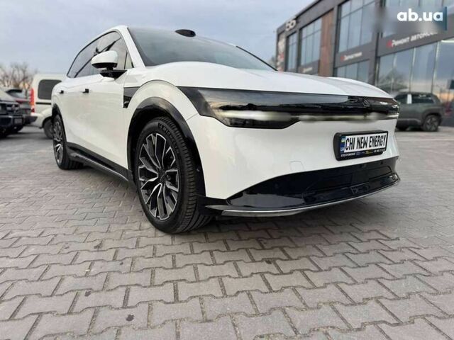 Zeekr 7X, объемом двигателя 0 л и пробегом 10 тыс. км за 43500 $, фото 13 на Automoto.ua