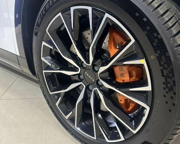Zeekr 7X, объемом двигателя 0 л и пробегом 1 тыс. км за 42999 $, фото 27 на Automoto.ua