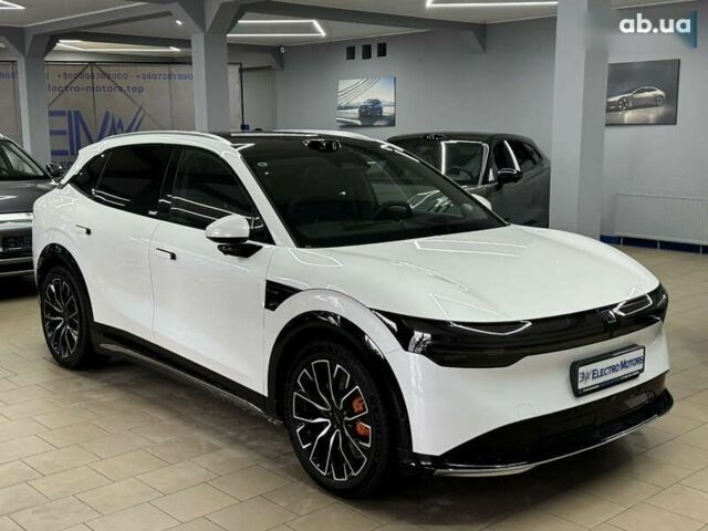 Zeekr 7X, объемом двигателя 0 л и пробегом 1 тыс. км за 42499 $, фото 2 на Automoto.ua