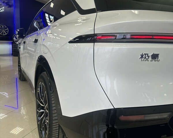 Zeekr 7X, объемом двигателя 0 л и пробегом 1 тыс. км за 42999 $, фото 12 на Automoto.ua