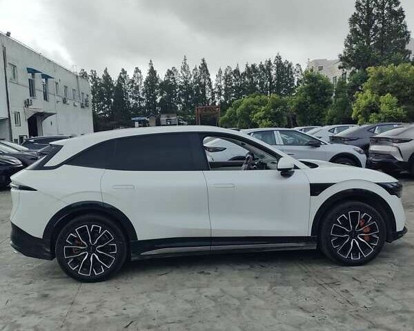 Zeekr 7X, объемом двигателя 0 л и пробегом 9 тыс. км за 31000 $, фото 4 на Automoto.ua