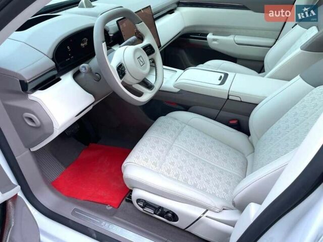 Zeekr 7X, объемом двигателя 0 л и пробегом 14 тыс. км за 37500 $, фото 5 на Automoto.ua