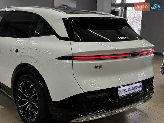 Zeekr 7X, объемом двигателя 0 л и пробегом 1 тыс. км за 41999 $, фото 14 на Automoto.ua