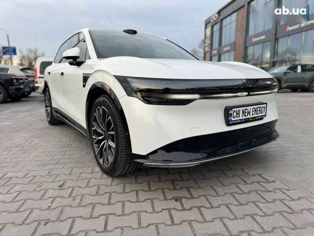 Zeekr 7X, объемом двигателя 0 л и пробегом 10 тыс. км за 43500 $, фото 23 на Automoto.ua