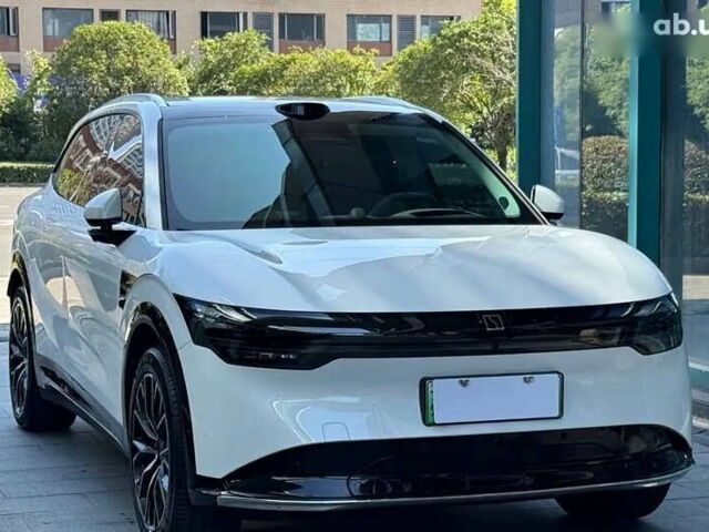 Zeekr 7X, объемом двигателя 0 л и пробегом 1 тыс. км за 42300 $, фото 1 на Automoto.ua