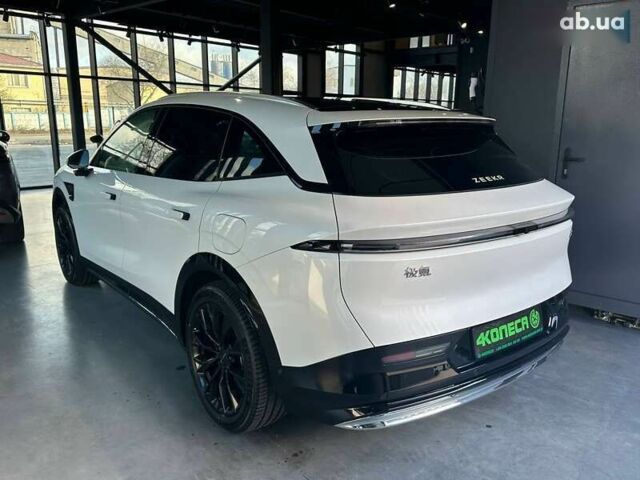Zeekr 7X, объемом двигателя 0 л и пробегом 1 тыс. км за 40700 $, фото 5 на Automoto.ua