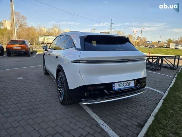Zeekr 7X, объемом двигателя 0 л и пробегом 1 тыс. км за 32888 $, фото 11 на Automoto.ua