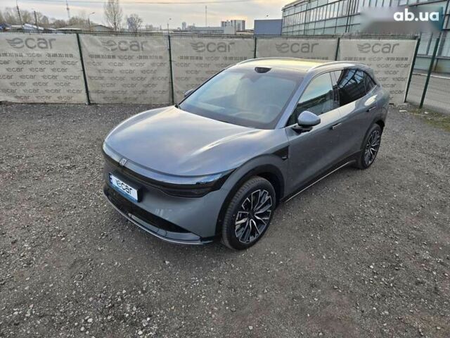 Zeekr 7X, объемом двигателя 0 л и пробегом 1 тыс. км за 39888 $, фото 2 на Automoto.ua
