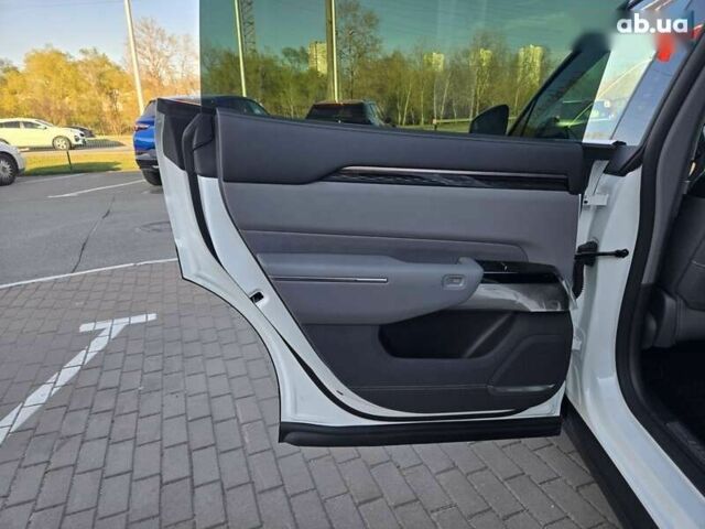 Zeekr 7X, объемом двигателя 0 л и пробегом 1 тыс. км за 32888 $, фото 29 на Automoto.ua