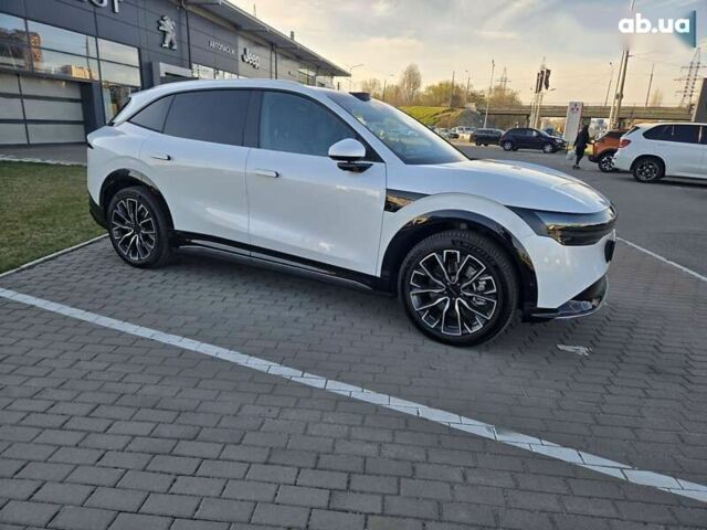 Zeekr 7X, объемом двигателя 0 л и пробегом 1 тыс. км за 32888 $, фото 5 на Automoto.ua