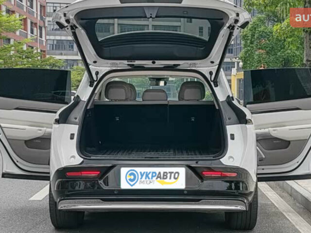 Zeekr 7X, объемом двигателя 0 л и пробегом 0 тыс. км за 46350 $, фото 9 на Automoto.ua