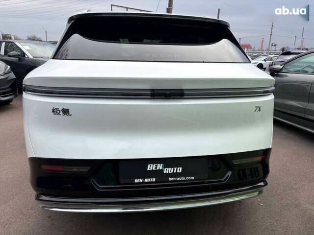 Zeekr 7X, объемом двигателя 0 л и пробегом 1 тыс. км за 42500 $, фото 8 на Automoto.ua
