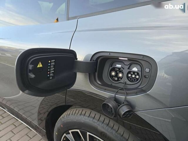 Zeekr 7X, объемом двигателя 0 л и пробегом 1 тыс. км за 39888 $, фото 26 на Automoto.ua