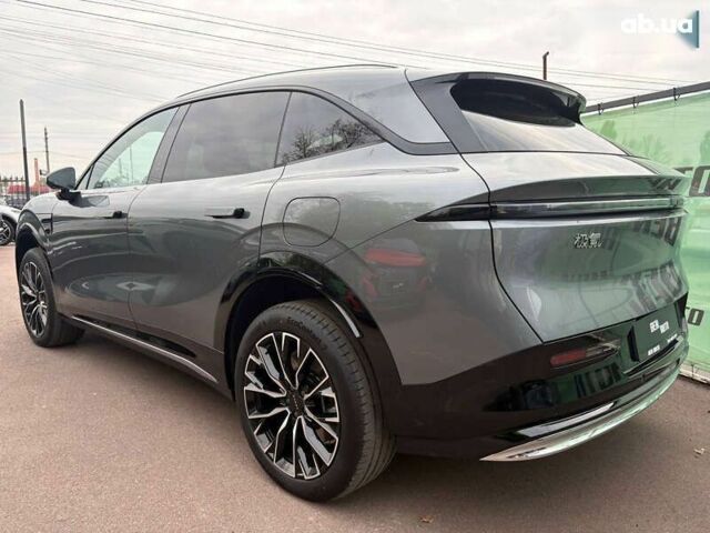 Zeekr 7X, объемом двигателя 0 л и пробегом 1 тыс. км за 45200 $, фото 6 на Automoto.ua