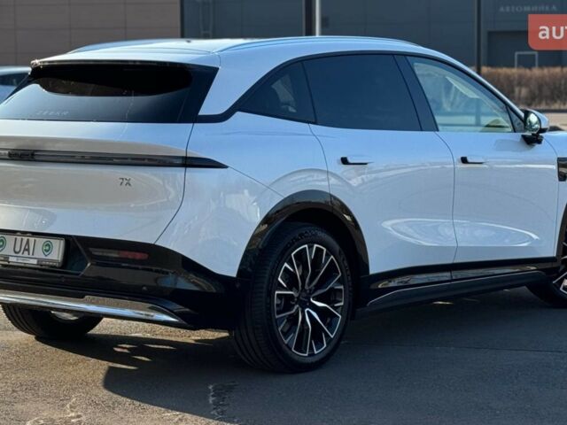 Zeekr 7X, объемом двигателя 0 л и пробегом 0 тыс. км за 33999 $, фото 8 на Automoto.ua