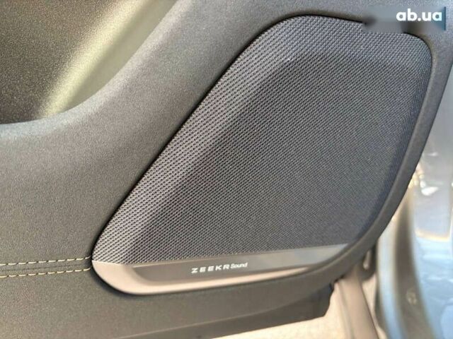 Zeekr 7X, объемом двигателя 0 л и пробегом 1 тыс. км за 41900 $, фото 24 на Automoto.ua