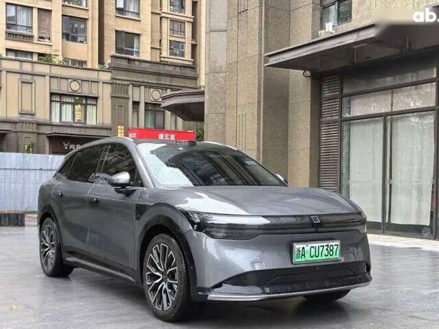 Zeekr 7X, объемом двигателя 0 л и пробегом 1 тыс. км за 41000 $, фото 2 на Automoto.ua
