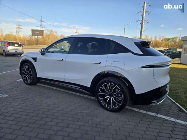 Zeekr 7X, объемом двигателя 0 л и пробегом 1 тыс. км за 32888 $, фото 13 на Automoto.ua