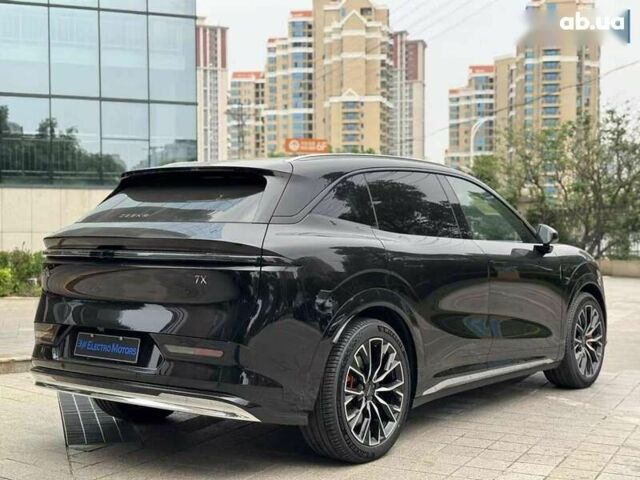 Zeekr 7X, объемом двигателя 0 л и пробегом 1 тыс. км за 40499 $, фото 2 на Automoto.ua