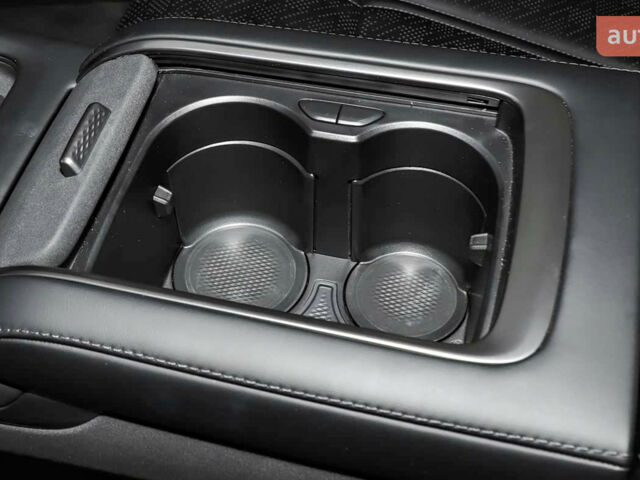 Zeekr 7X, объемом двигателя 0 л и пробегом 0 тыс. км за 46350 $, фото 18 на Automoto.ua