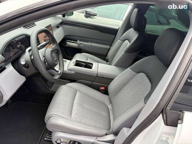 Zeekr 7X, объемом двигателя 0 л и пробегом 1 тыс. км за 42500 $, фото 14 на Automoto.ua