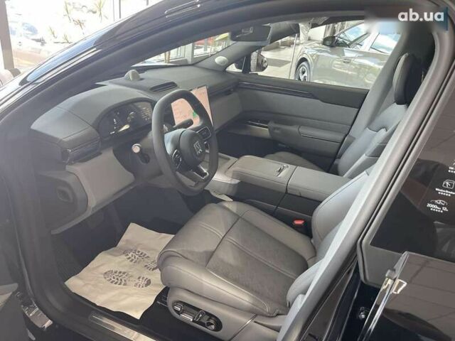 Zeekr 7X, объемом двигателя 0 л и пробегом 1 тыс. км за 39750 $, фото 9 на Automoto.ua