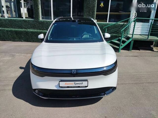 Zeekr 7X 2025 в Киеве на Automoto.ua Zeekr 7X, объемом двигателя 0 л и пробегом 1 тыс. км за 33790 $, фото 1 на Automoto.ua