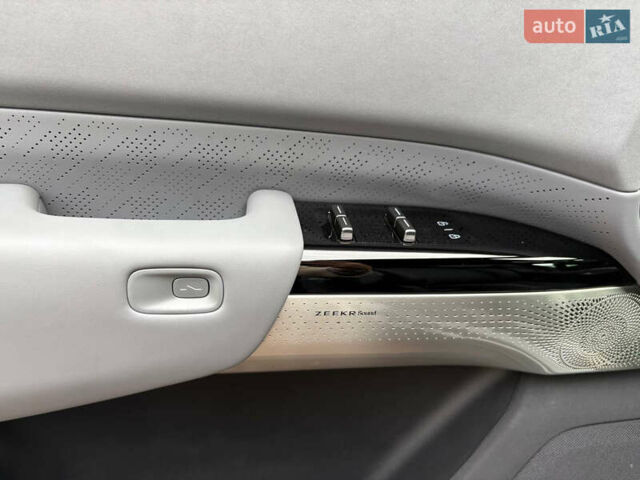 Zeekr 7X 2025 в Киеве на Automoto.ua Zeekr 7X, объемом двигателя 0 л и пробегом 1 тыс. км за 47200 $, фото 32 на Automoto.ua