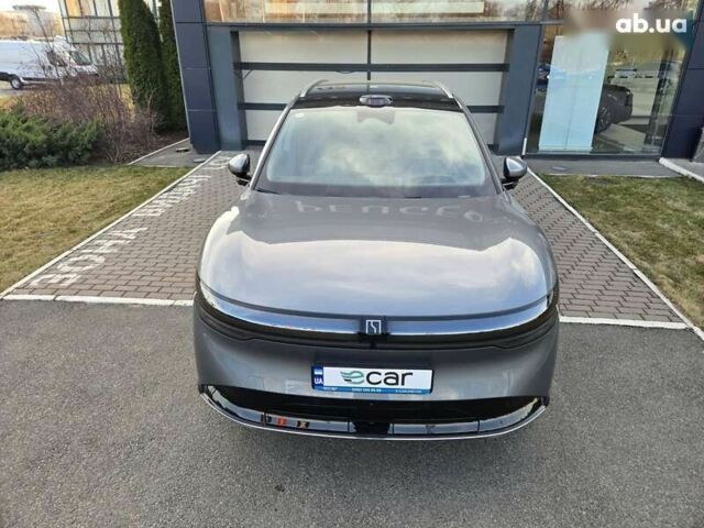 Zeekr 7X, объемом двигателя 0 л и пробегом 1 тыс. км за 39888 $, фото 3 на Automoto.ua
