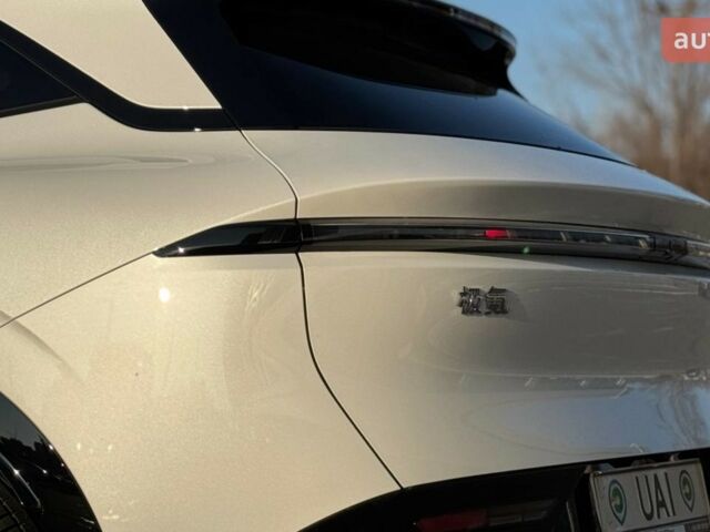 Zeekr 7X 2025 в Киеве на Automoto.ua Zeekr 7X, объемом двигателя 0 л и пробегом 0 тыс. км за 33999 $, фото 10 на Automoto.ua