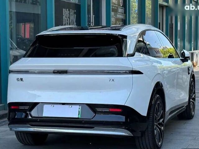Zeekr 7X, объемом двигателя 0 л и пробегом 1 тыс. км за 42300 $, фото 5 на Automoto.ua