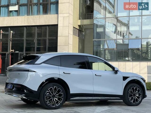 Zeekr 7X, объемом двигателя 0 л и пробегом 1 тыс. км за 45300 $, фото 5 на Automoto.ua