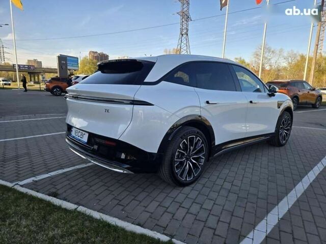 Zeekr 7X, объемом двигателя 0 л и пробегом 1 тыс. км за 32888 $, фото 8 на Automoto.ua