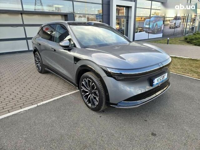 Zeekr 7X, объемом двигателя 0 л и пробегом 1 тыс. км за 39888 $, фото 8 на Automoto.ua