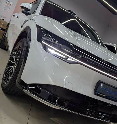 Zeekr 7X, объемом двигателя 0 л и пробегом 1 тыс. км за 40499 $, фото 3 на Automoto.ua