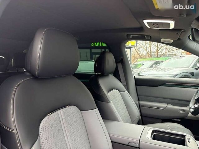 Zeekr 7X, объемом двигателя 0 л и пробегом 1 тыс. км за 42500 $, фото 26 на Automoto.ua