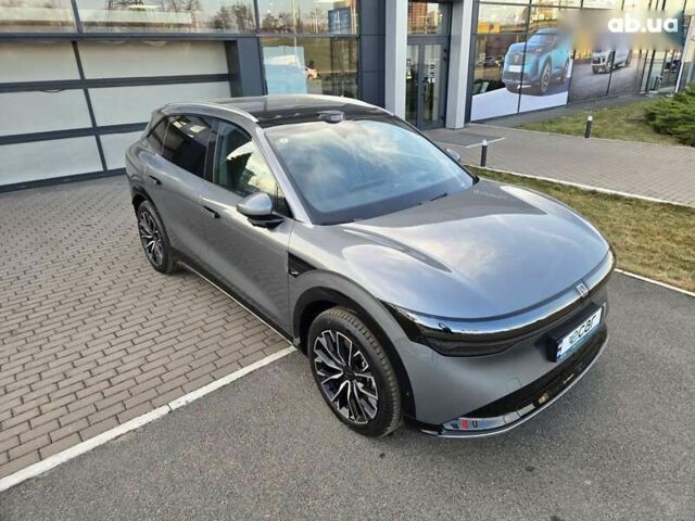 Zeekr 7X, объемом двигателя 0 л и пробегом 1 тыс. км за 39888 $, фото 9 на Automoto.ua