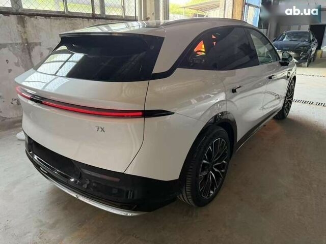 Zeekr 7X 2025 в Львове на Automoto.ua Zeekr 7X, объемом двигателя 0 л и пробегом 1 тыс. км за 41700 $, фото 2 на Automoto.ua
