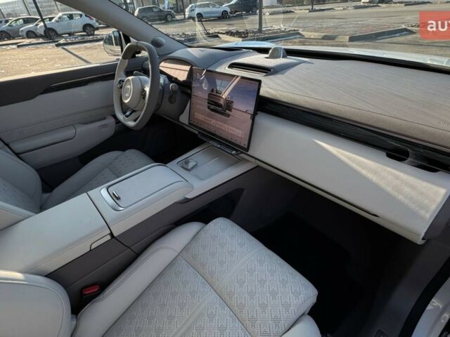 Zeekr 7X 2025 в Киеве на Automoto.ua Zeekr 7X, объемом двигателя 0 л и пробегом 0 тыс. км за 33999 $, фото 29 на Automoto.ua