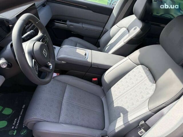 Zeekr 7X, объемом двигателя 0 л и пробегом 1 тыс. км за 41900 $, фото 15 на Automoto.ua