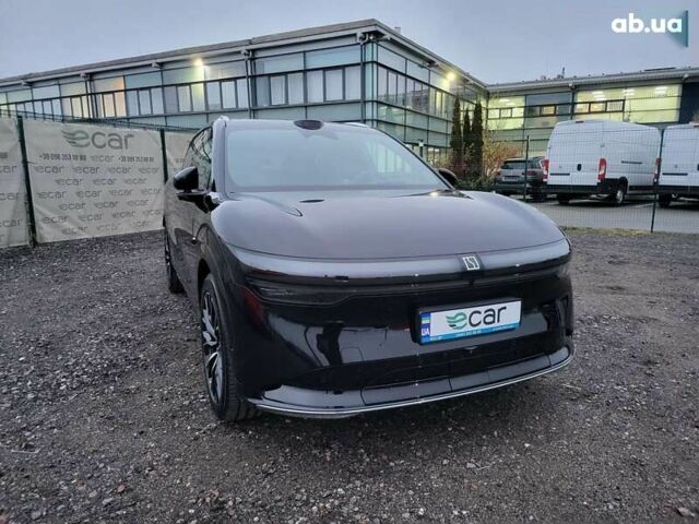 Zeekr 7X, объемом двигателя 0 л и пробегом 1 тыс. км за 38888 $, фото 5 на Automoto.ua