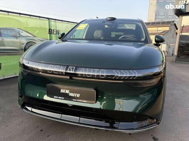 Zeekr 7X, объемом двигателя 0 л и пробегом 1 тыс. км за 41500 $, фото 2 на Automoto.ua