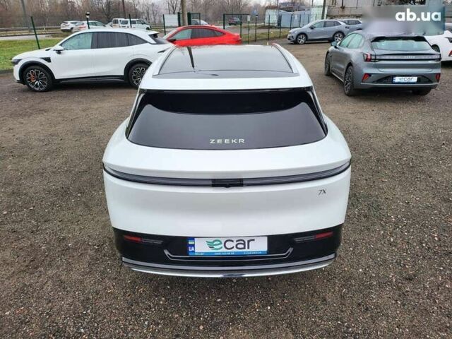 Zeekr 7X, объемом двигателя 0 л и пробегом 1 тыс. км за 32988 $, фото 7 на Automoto.ua