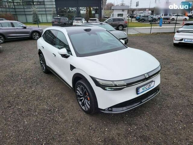 Zeekr 7X, объемом двигателя 0 л и пробегом 1 тыс. км за 32988 $, фото 2 на Automoto.ua