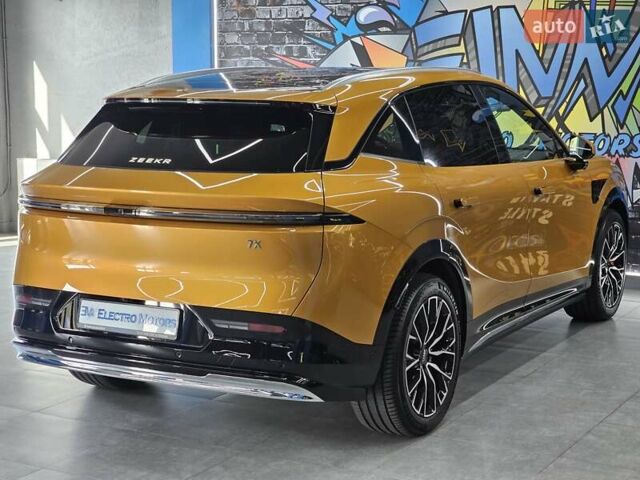Zeekr 7X 2024 в Днепре (Днепропетровске) на Automoto.ua Желтый Zeekr 7X, объемом двигателя 0 л и пробегом 12 тыс. км за 43200 $, фото 6 на Automoto.ua
