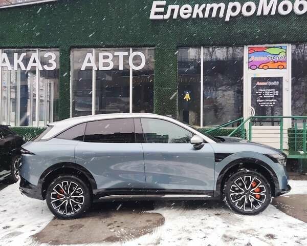 Серый Zeekr 7X, объемом двигателя 0 л и пробегом 1 тыс. км за 38595 $, фото 2 на Automoto.ua